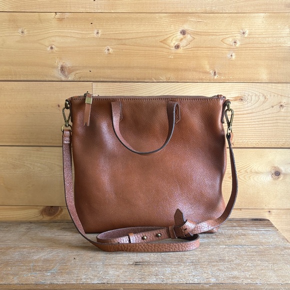 Madewell Handbags - Madewell Cognac Leather Too Zip Crossbody Satchel